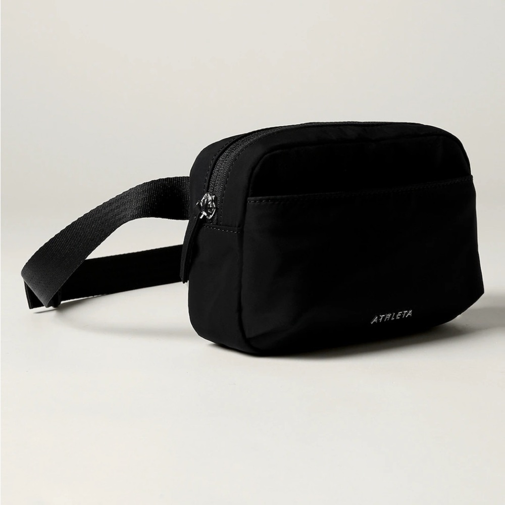 Athleta All About crossbody belt bag NWOT